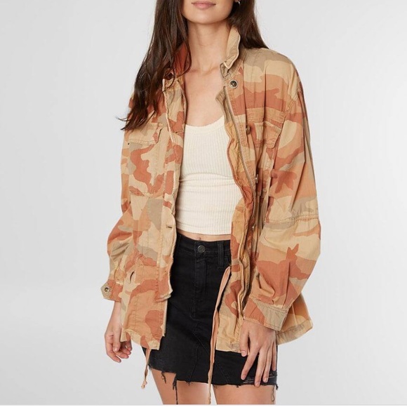 Free People Camo Field Jacket in Taupe - Picture 2 of 8